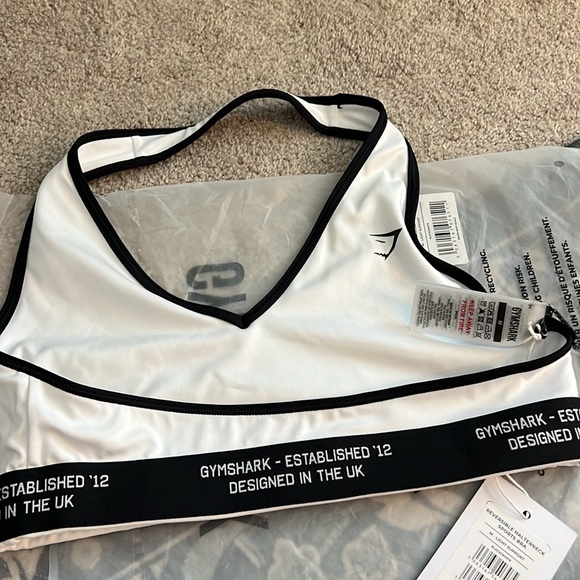Gymshark Tops Gymshark Reversible Halter Neck Sports Bra Light